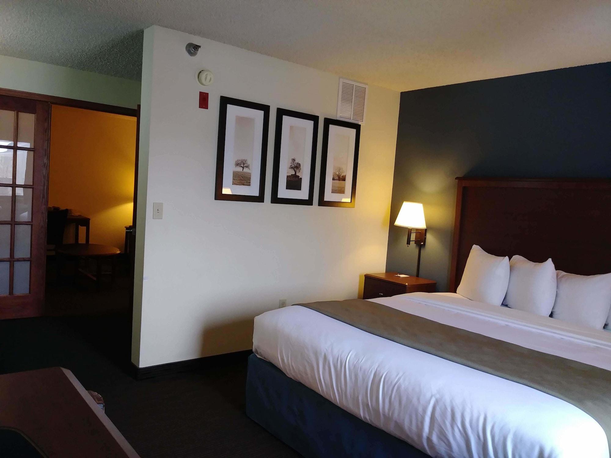 Americinn By Wyndham Windsor Ft. Collins Fort Collins Exterior photo