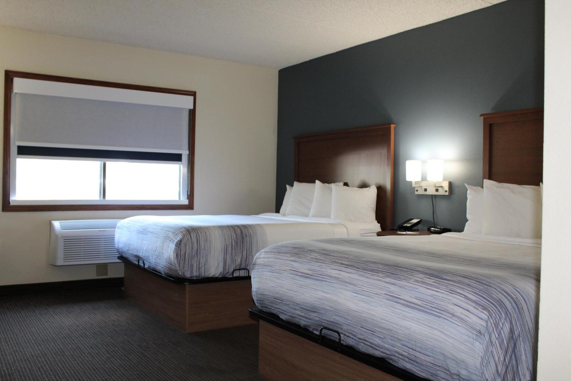 Americinn By Wyndham Windsor Ft. Collins Fort Collins Exterior photo